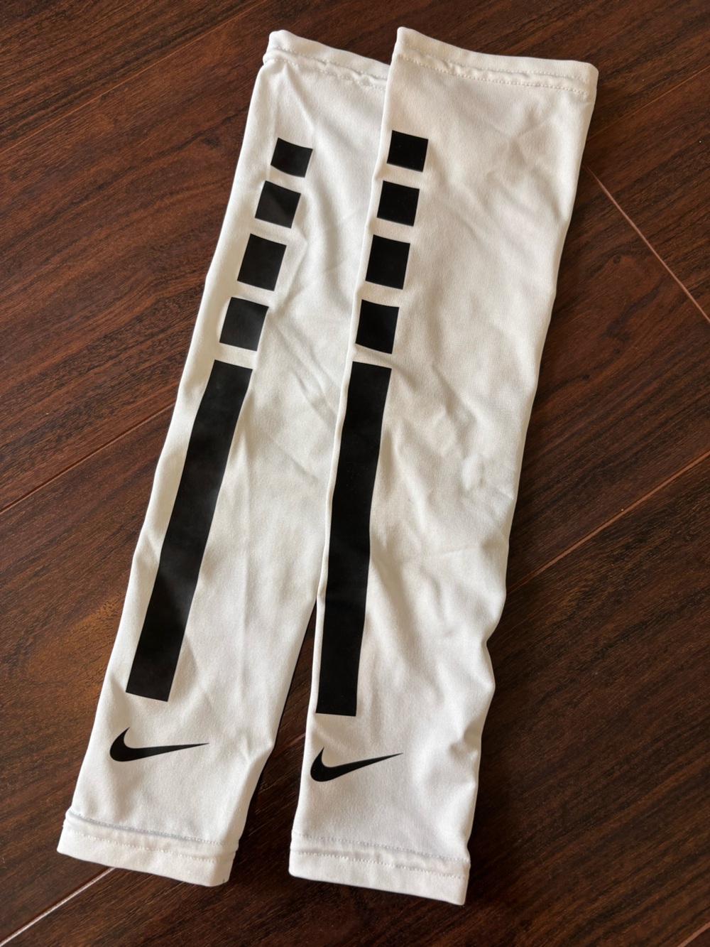 Size Small White Nike Pro Athletic Arm Sleeves